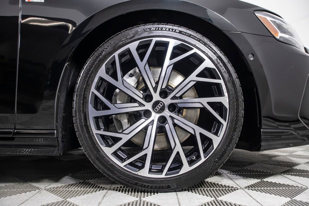 Used 2023 Audi A8 L 3.0T w/ Comfort Plus Package image 41