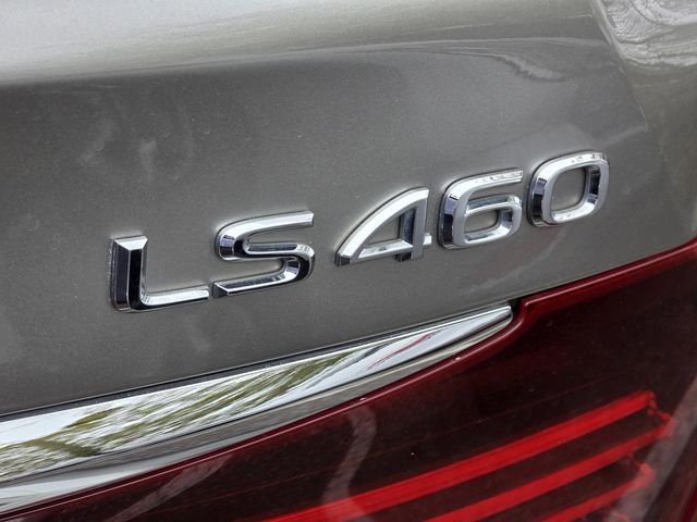 Used 2016 Lexus LS 460 w/ Comfort Package image 30