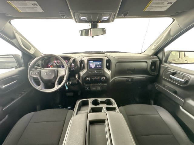 Used 2022 Chevrolet Silverado 1500 Custom Trail Boss AWD/4WD image 3
