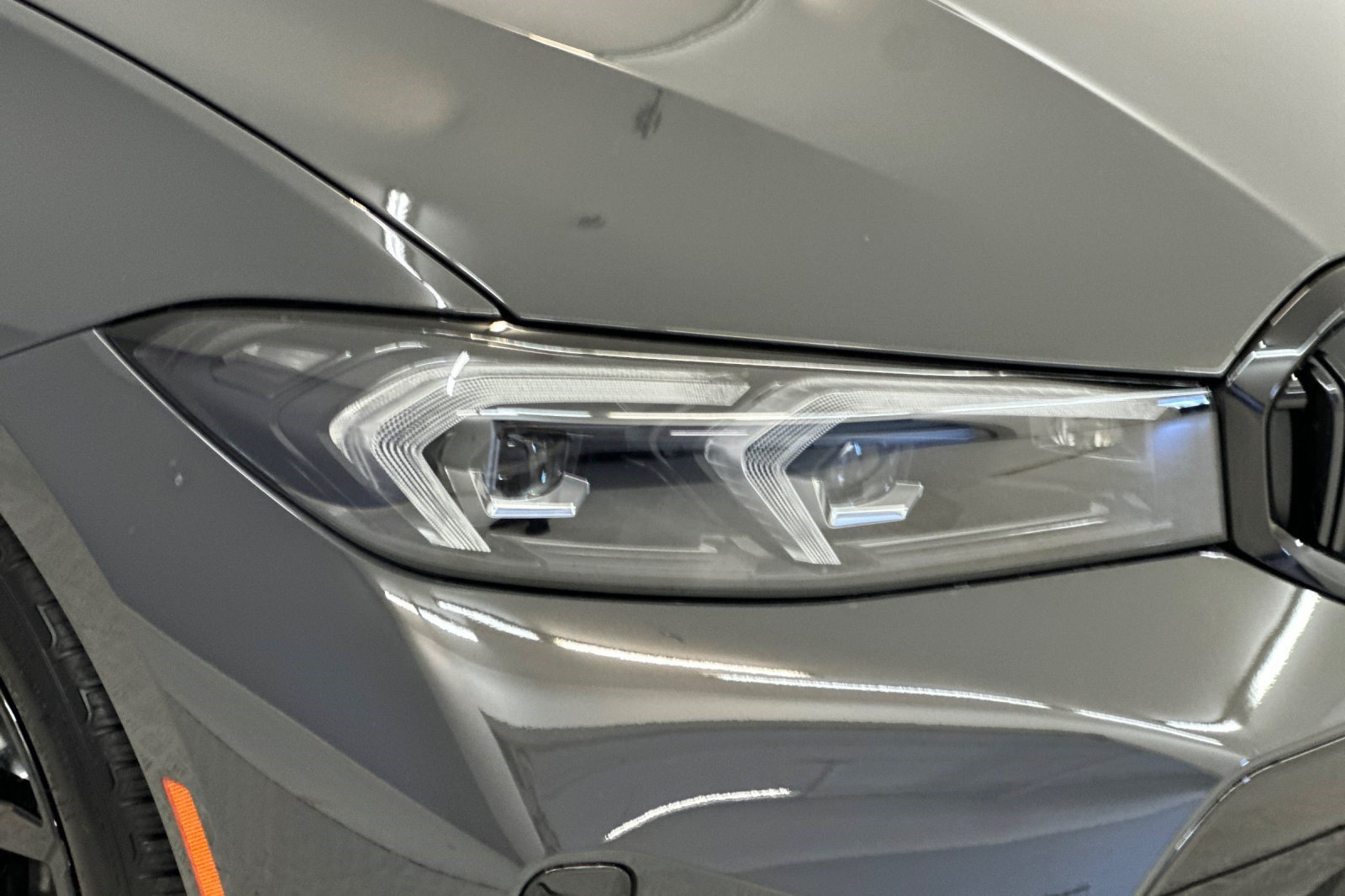 New 2026 BMW 330i Sedan w/ M Sport Package RWD image 10