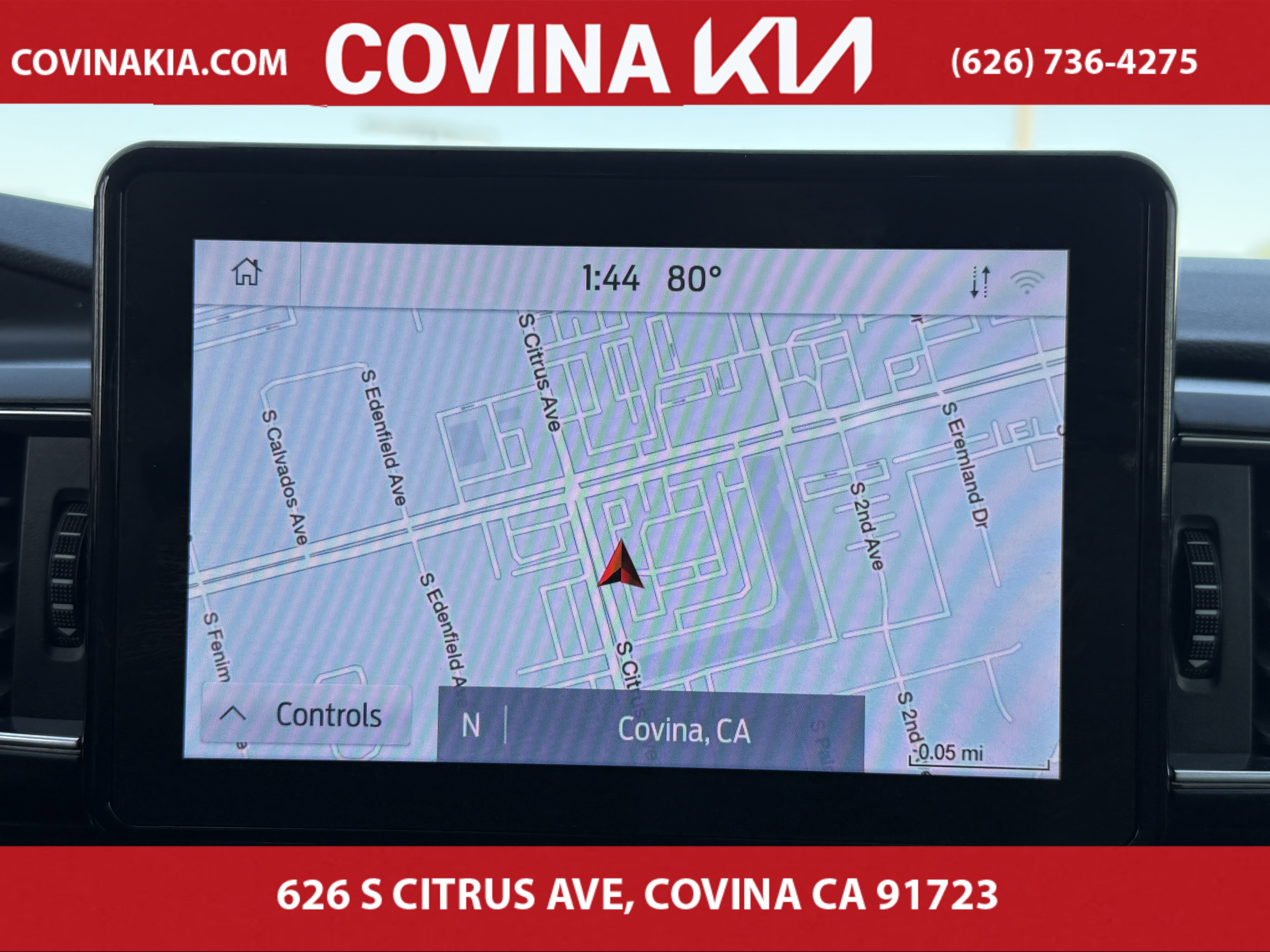 Used 2024 Ford Explorer Limited image 23