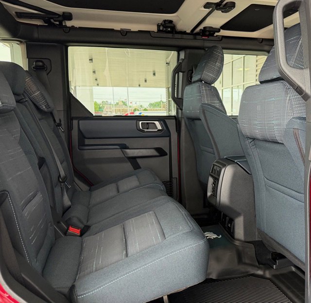 New 2026 Ford Bronco Heritage Edition AWD/4WD image 9