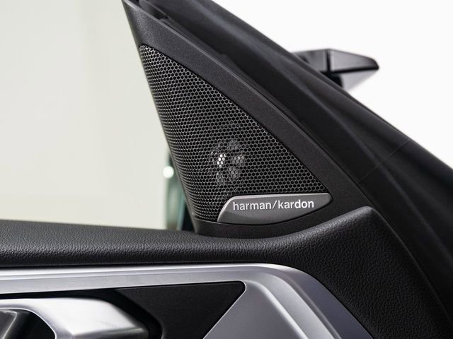 Used 2025 BMW M4 xDrive Competition image 13