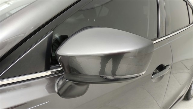 Used 2018 MAZDA MAZDA3 Touring image 14