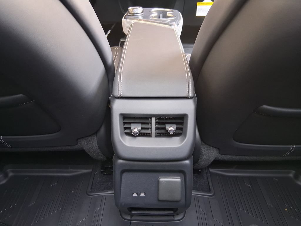 New 2026 Cadillac Optiq Sport 1 w/ LPO, ONYX Package RWD image 27