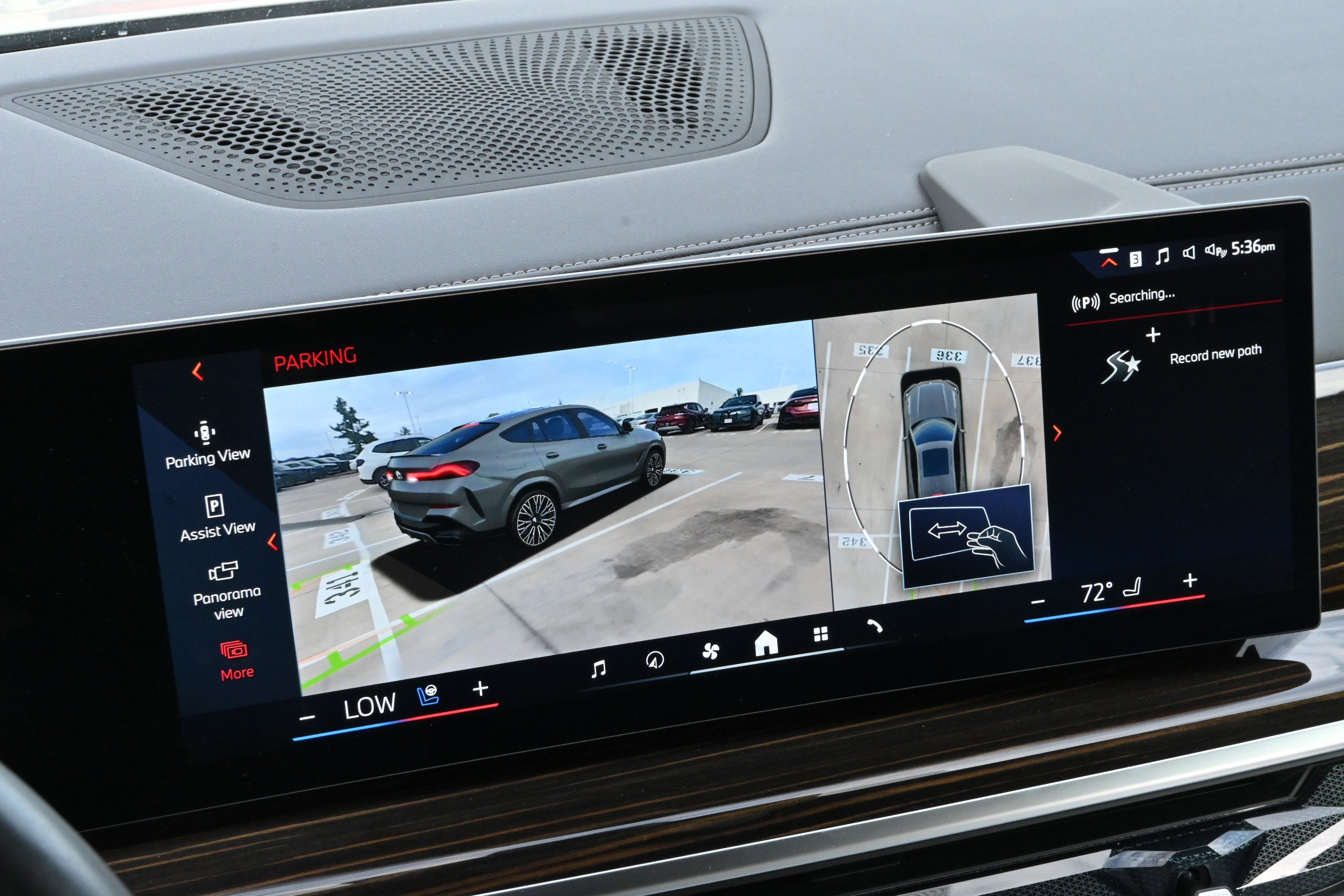 Certified 2025 BMW X6 xDrive40i AWD/4WD image 35