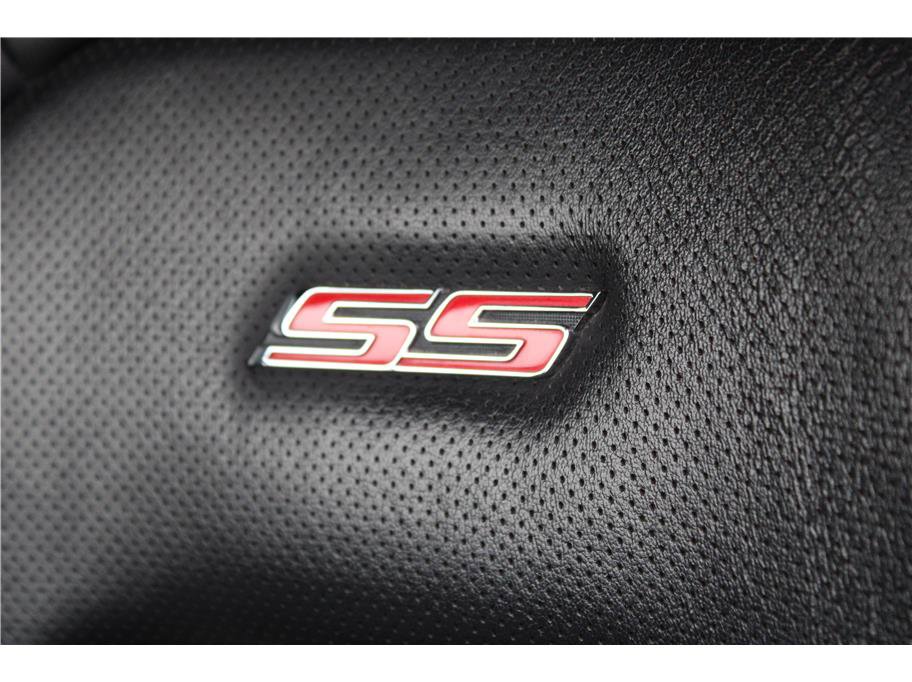 Used 2018 Chevrolet Camaro SS image 37