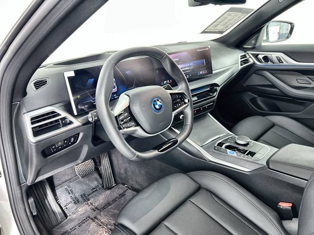 Used 2025 BMW i4 eDrive40 w/ Premium Package RWD image 10