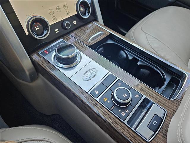 Used 2022 Land Rover Range Rover Westminster Edition image 12