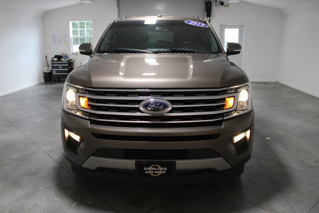 Used 2019 Ford Expedition XLT w/ Equipment Group 201A AWD/4WD image 53