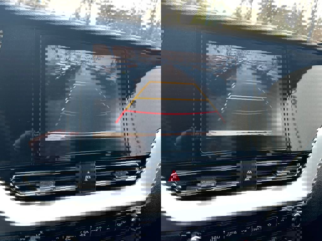 Used 2021 Kia Niro LX image 36