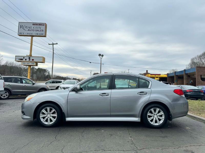 Used 2011 Subaru Legacy 2.5i Premium w/ Popular Equipment Group 2C image 8