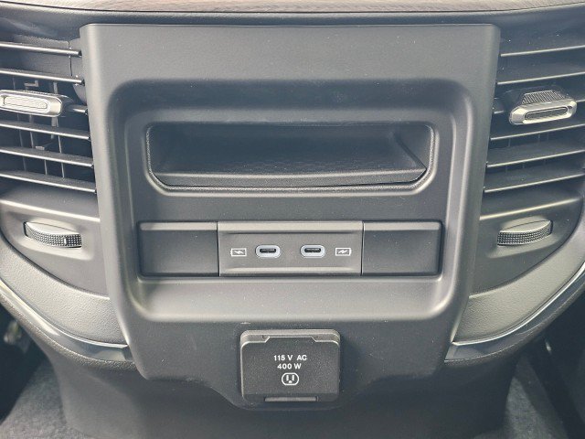 New 2027 RAM 2500 Laramie AWD/4WD image 22
