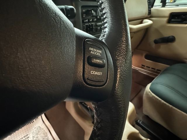 Used 1999 Jeep Wrangler Sahara AWD/4WD image 17