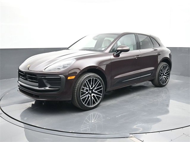 New 2026 Porsche Macan image 1