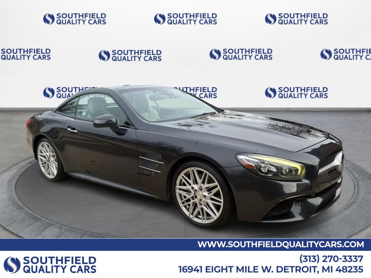 Used 2017 Mercedes-Benz SL 550 image 1