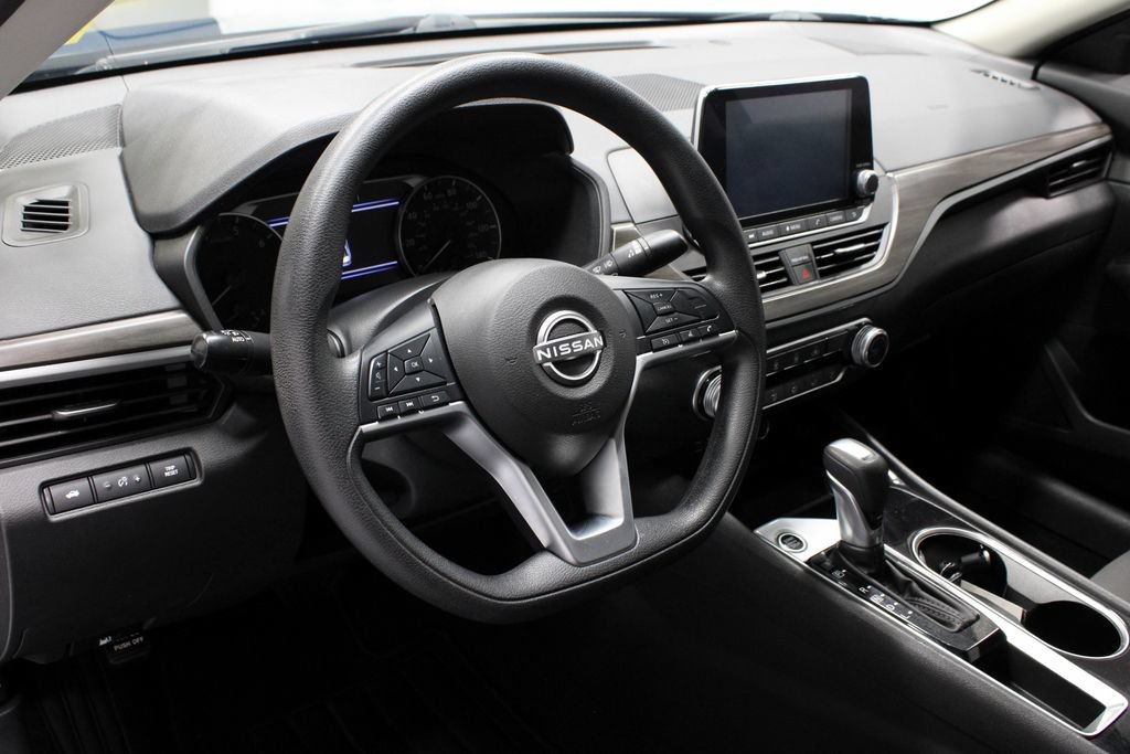 Certified 2024 Nissan Altima 2.5 SV FWD image 24