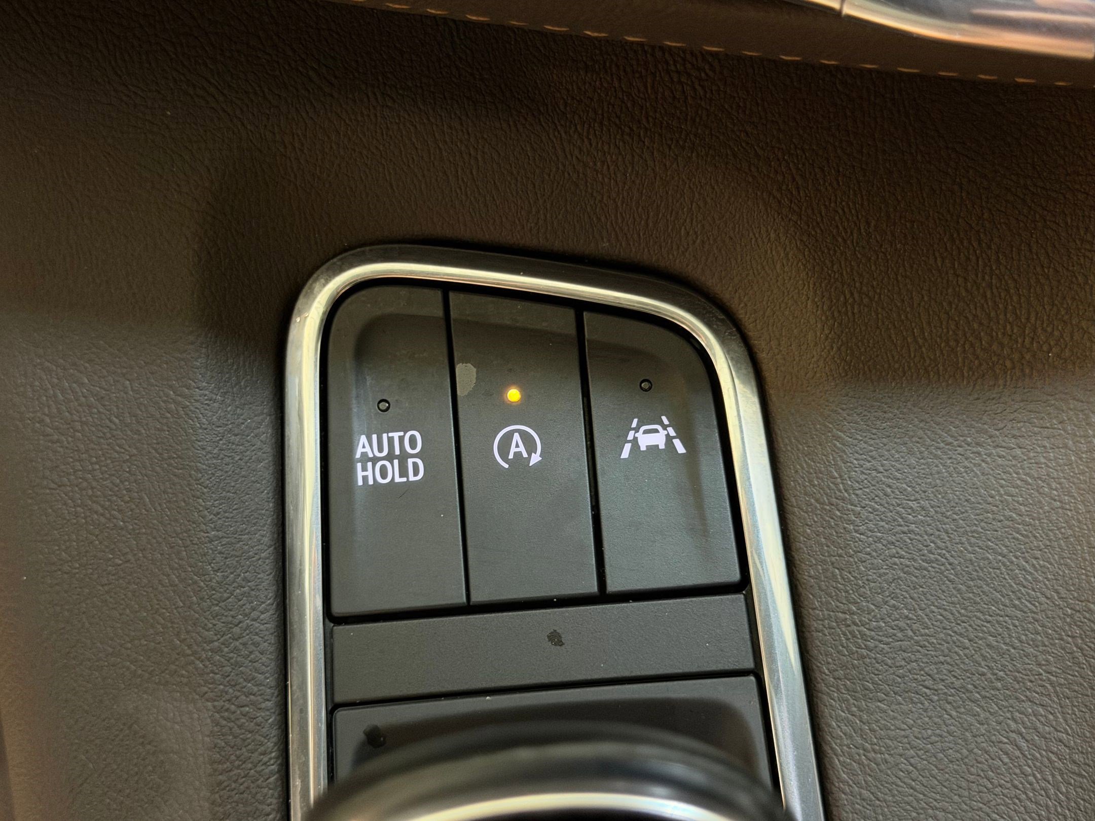 Certified 2023 Cadillac Escalade ESV Premium Luxury image 36