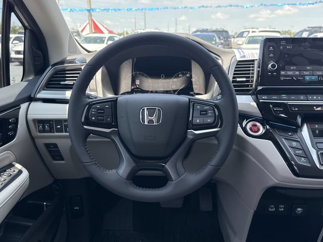 New 2026 Honda Odyssey Touring image 21
