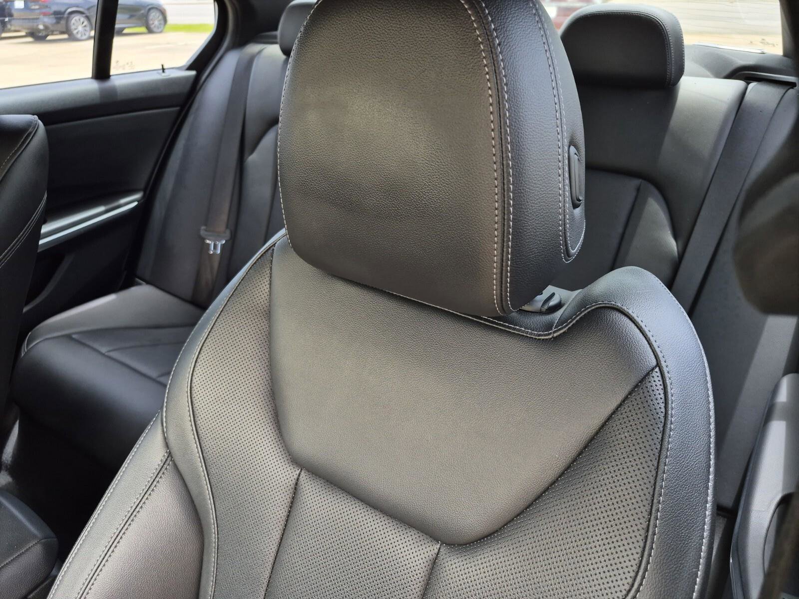 Used 2022 BMW M340i w/ Premium Package RWD image 13