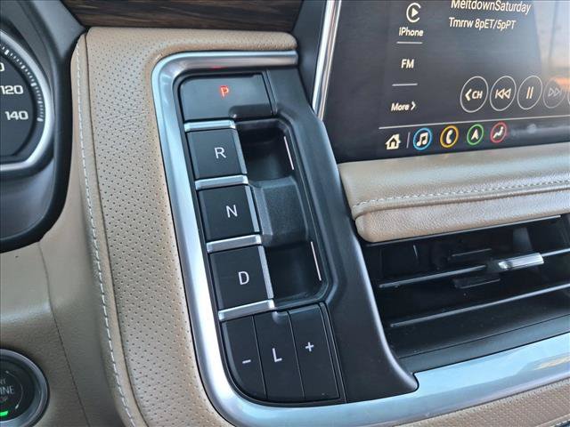 Used 2021 Chevrolet Tahoe Premier w/ Premium Package RWD image 18