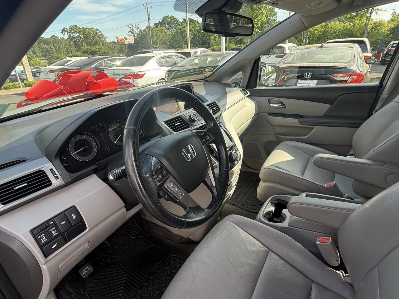 Used 2015 Honda Odyssey EX-L image 10