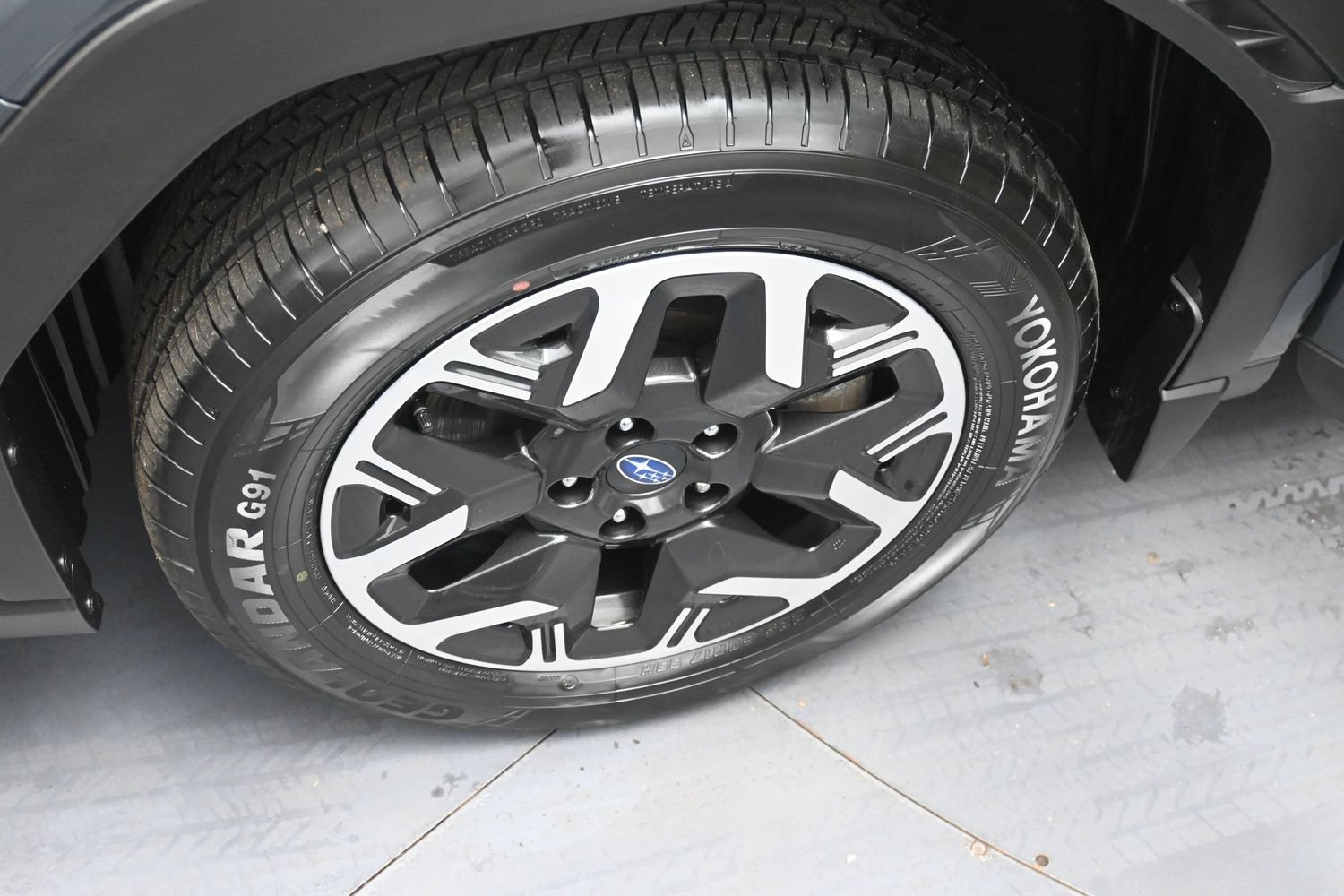Certified 2025 Subaru Forester Premium AWD/4WD image 13