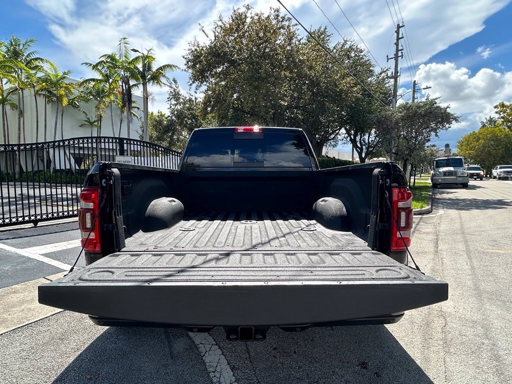 Used 2024 RAM 3500 Limited w/ Safety Group AWD/4WD image 46