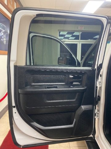 Used 2017 RAM 1500 Tradesman image 17