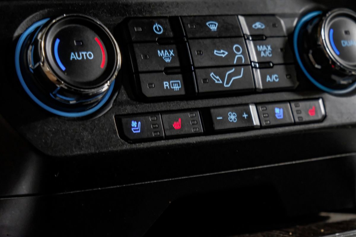 Used 2020 Ford F250 Lariat w/ Lariat Ultimate Package AWD/4WD image 25