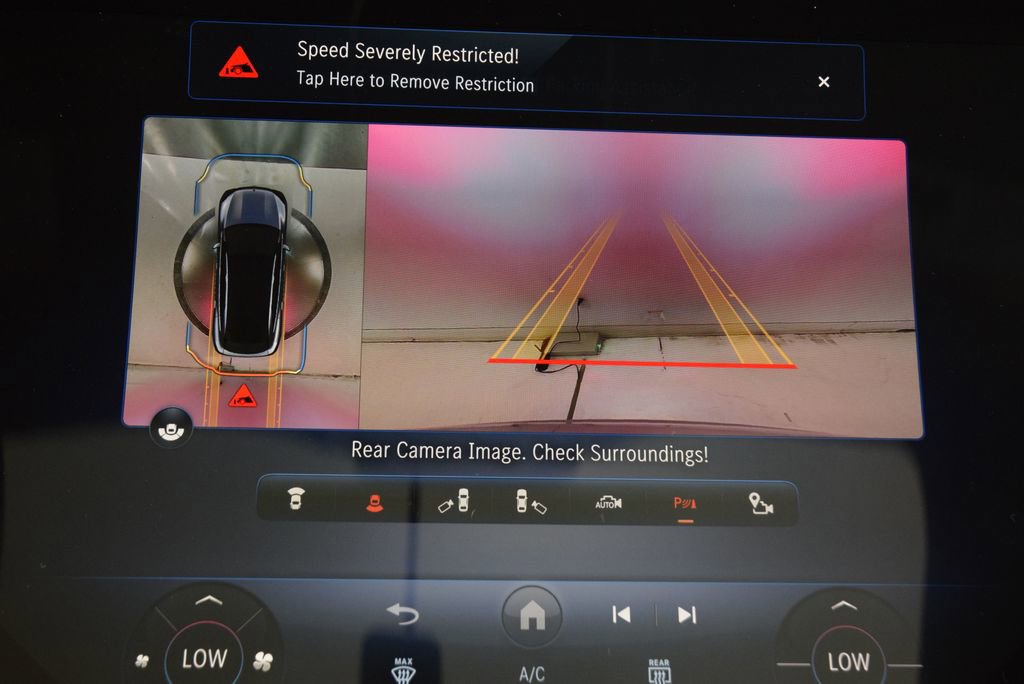 Certified 2023 Mercedes-Benz EQS 580 4MATIC SUV image 32