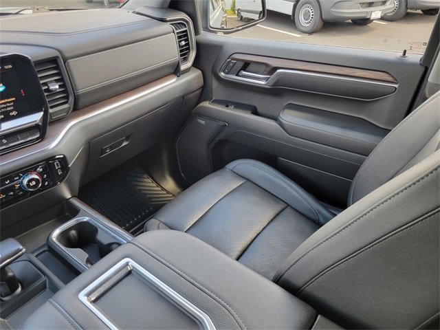 Used 2022 GMC Sierra 1500 SLT image 17