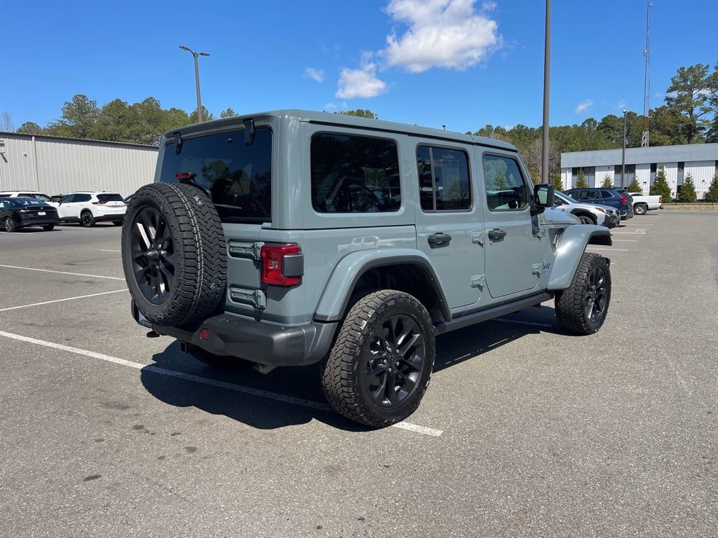 Certified 2025 Jeep Wrangler Unlimited Sahara image 5