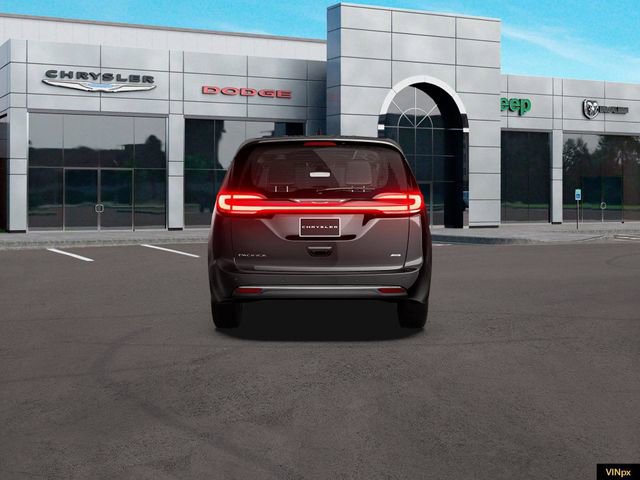 New 2027 Chrysler Pacifica Select AWD/4WD image 4