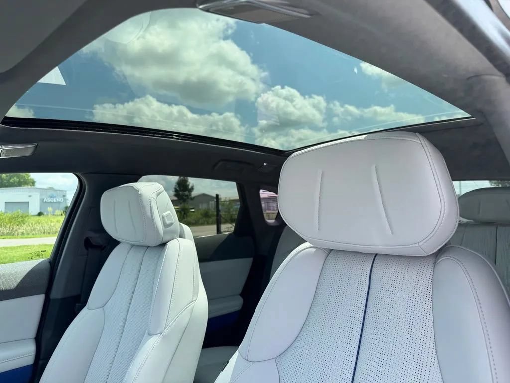New 2027 Cadillac Optiq Premium Sport AWD/4WD image 11