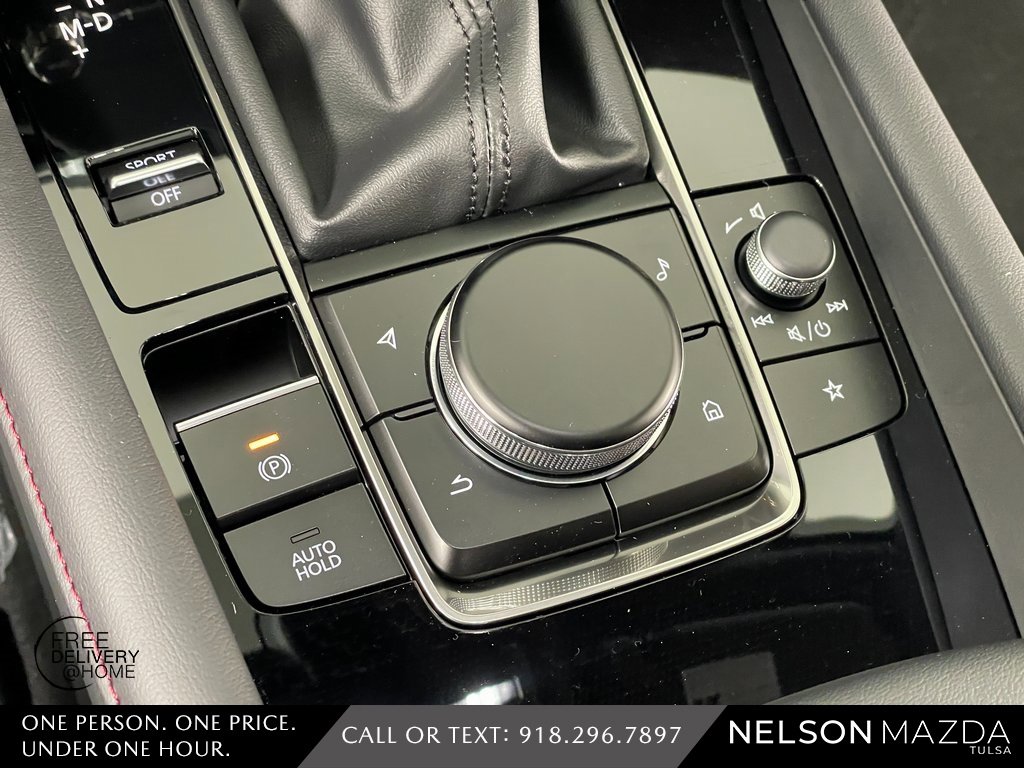 New 2026 MAZDA MAZDA3 Carbon image 33