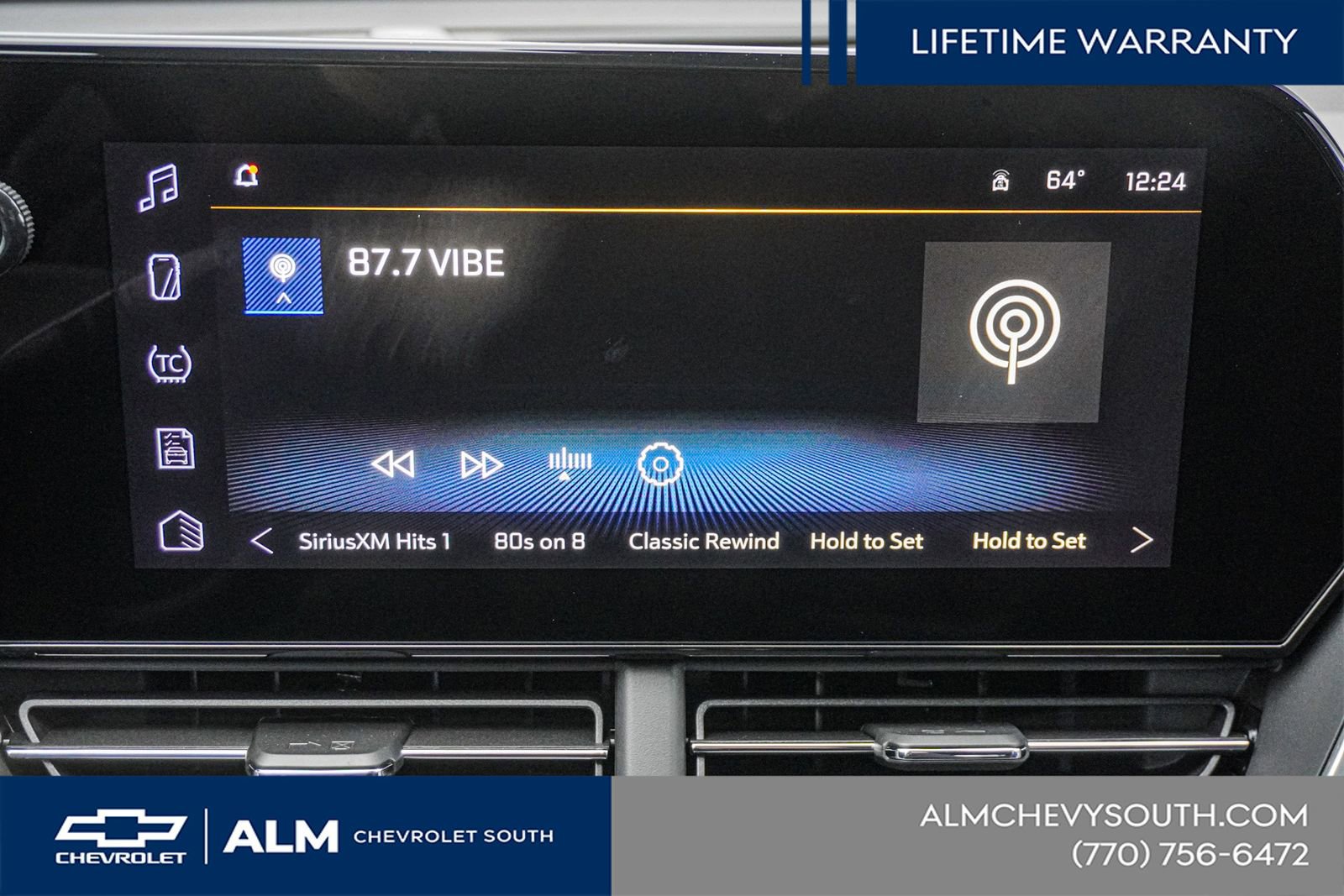 New 2025 Chevrolet Trax LT w/ Driver Confidence Package FWD image 37