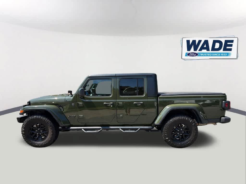 Used 2022 Jeep Gladiator Sport AWD/4WD image 8