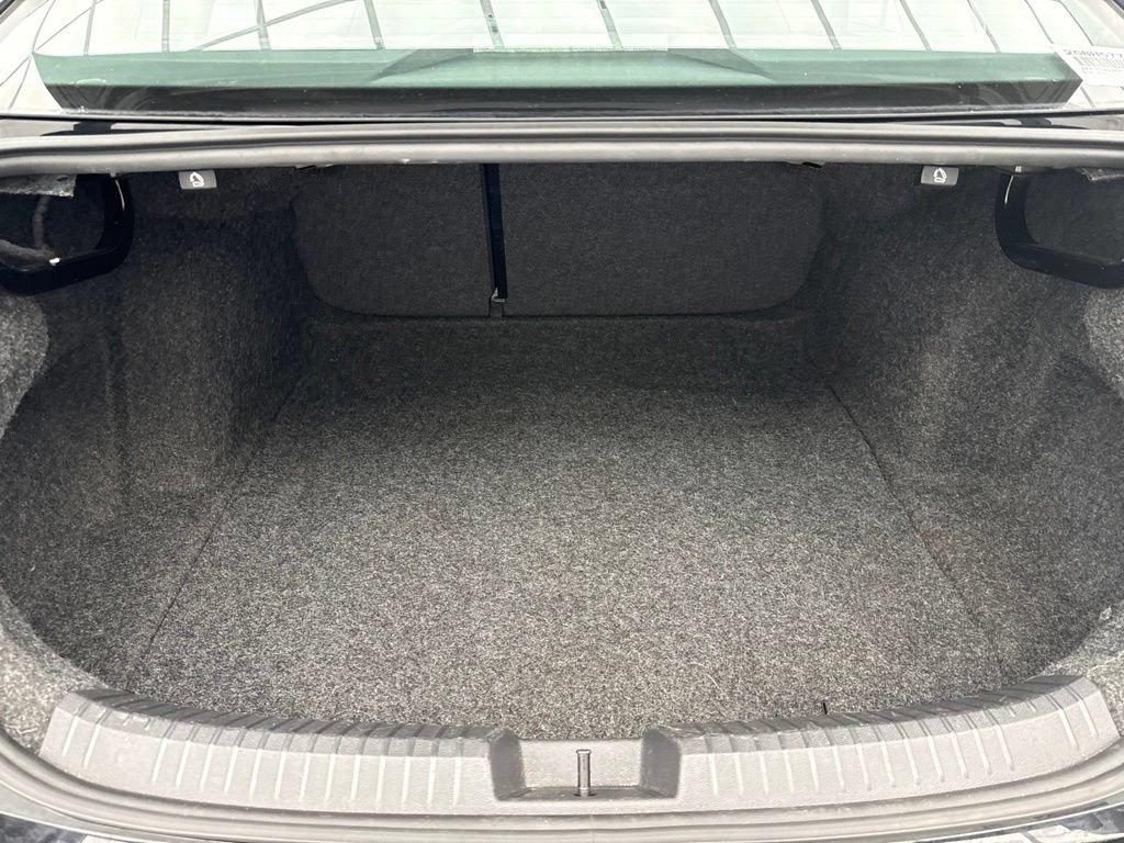 Used 2021 Volkswagen Jetta SE FWD image 9