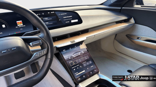 Used 2024 Lucid Air Touring AWD/4WD image 19