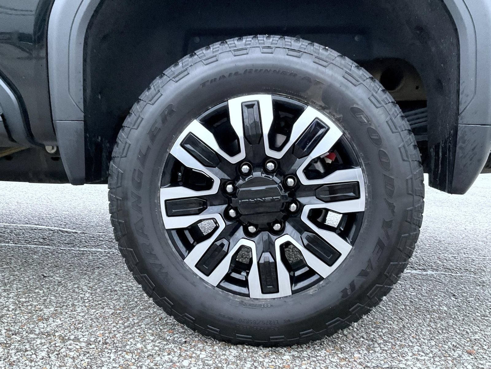 Certified 2024 GMC Sierra 2500 Denali Ultimate AWD/4WD image 23