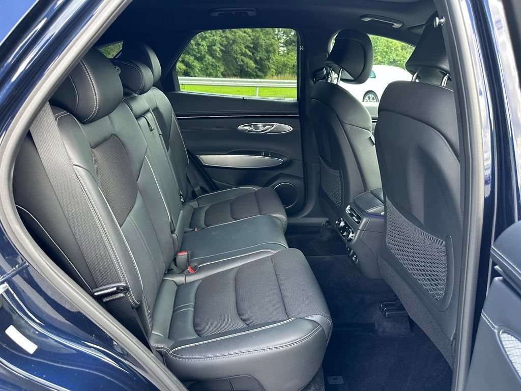 Used 2023 Genesis GV70 2.5T w/ Sport Prestige Package AWD/4WD image 23