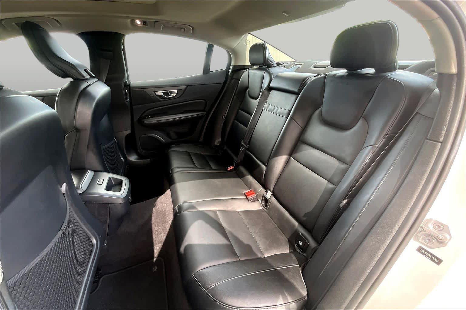 Used 2022 Volvo S60 B5 Inscription AWD/4WD image 20