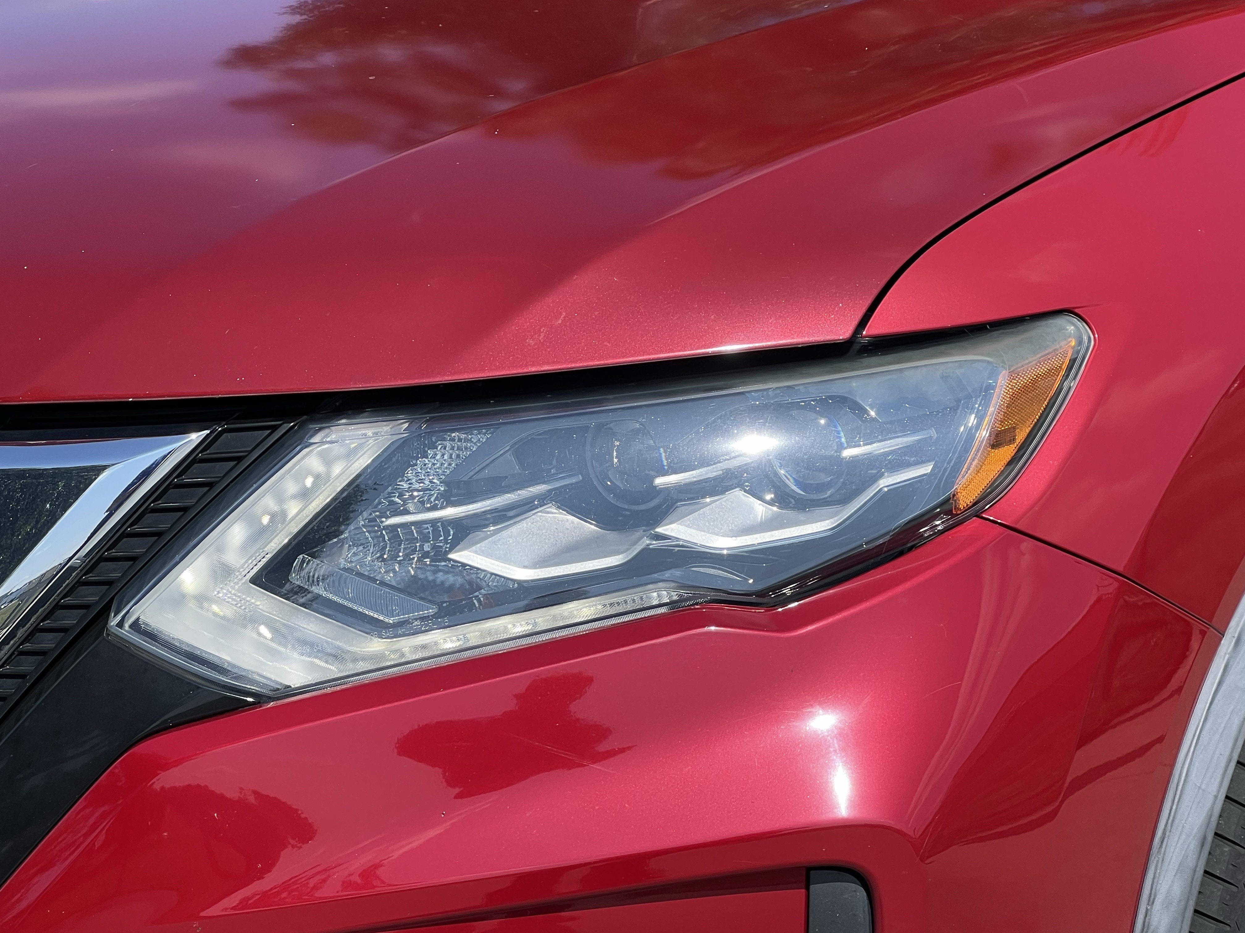Used 2017 Nissan Rogue SL w/ SL Premium Package FWD image 7