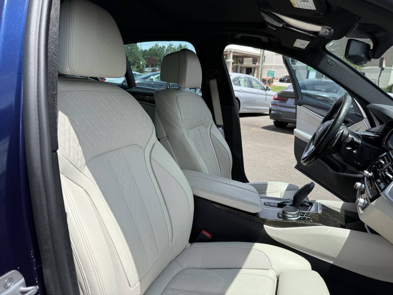 Used 2018 BMW 530i xDrive AWD/4WD image 21