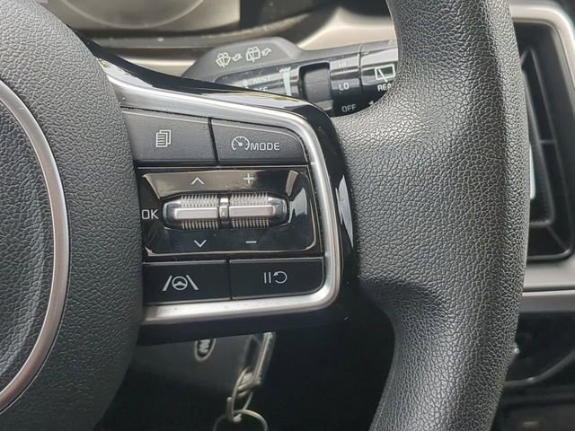 Used 2021 Kia Sorento LX image 28
