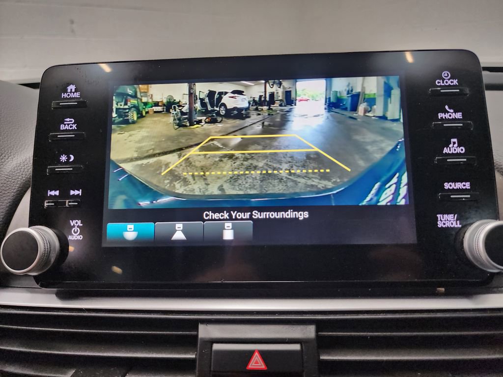 Used 2018 Honda Accord Sport image 18
