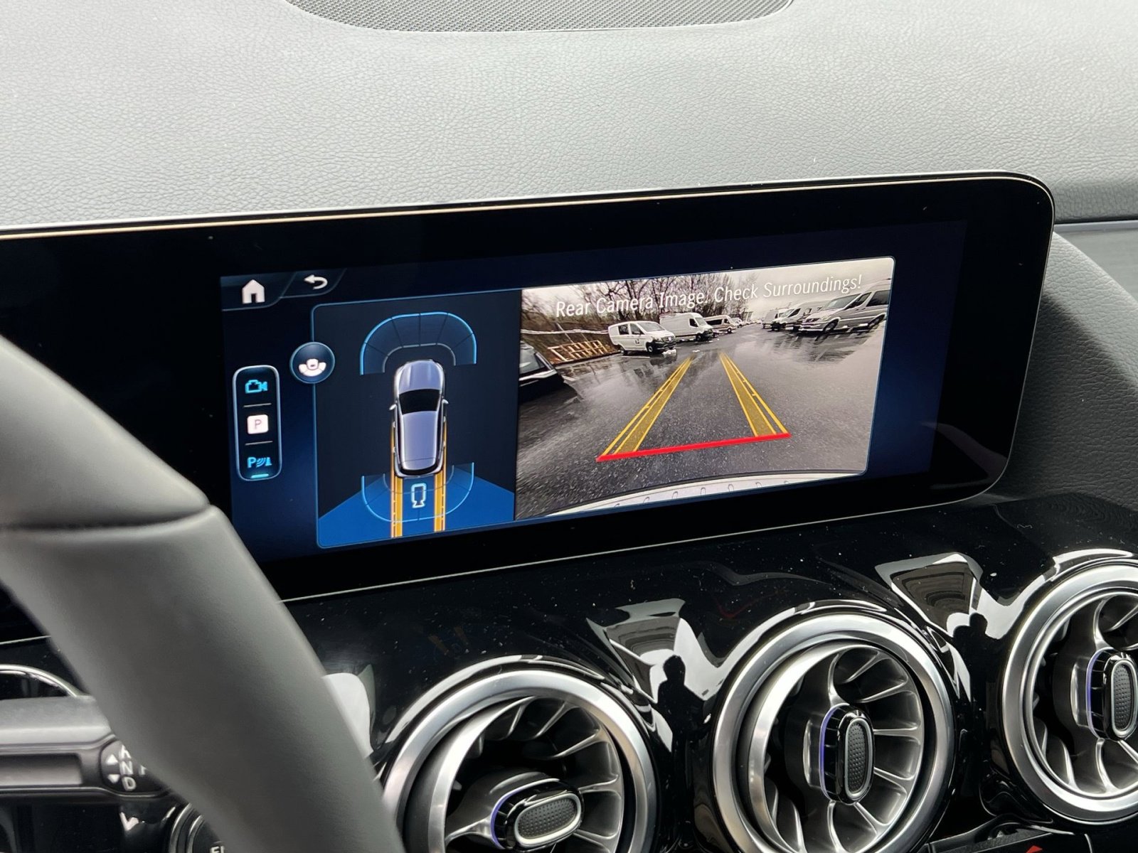 New 2026 Mercedes-Benz GLA 250 4MATIC image 17