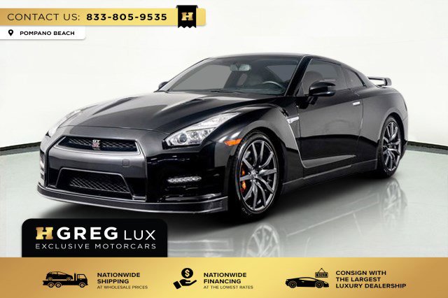 Used 2015 Nissan GT-R Premium image 19
