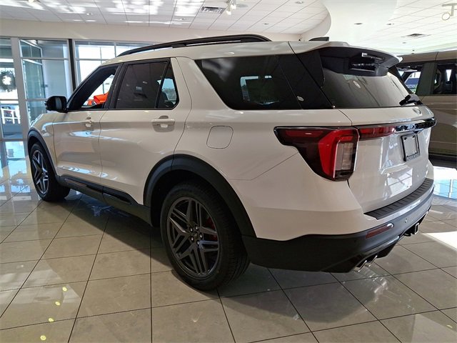 New 2026 Ford Explorer ST w/ Sun And Sound Package image 4